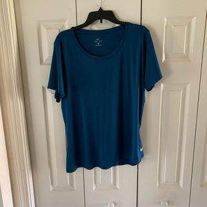 Nike T-Shirt